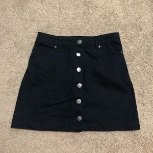 F21 black mini skirt